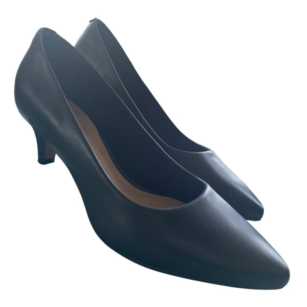 Clarks Linvale Jerica Pointed Toe Pump - Picture 9 of 10